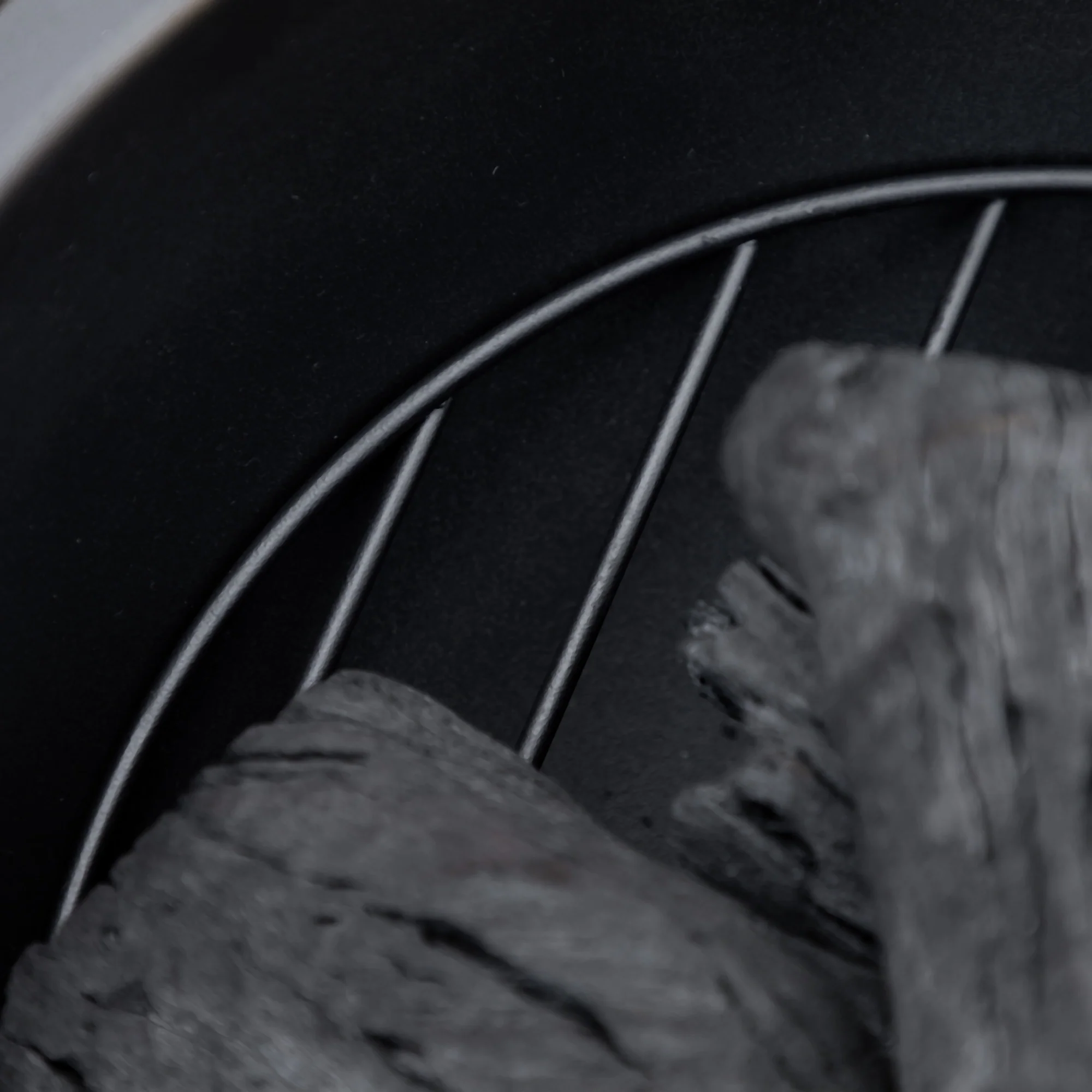 18 Inch Metal Wood Burning Fire Pit with Spark Cover, Poker & Woodgrain Design, Dark Brown - Image 10