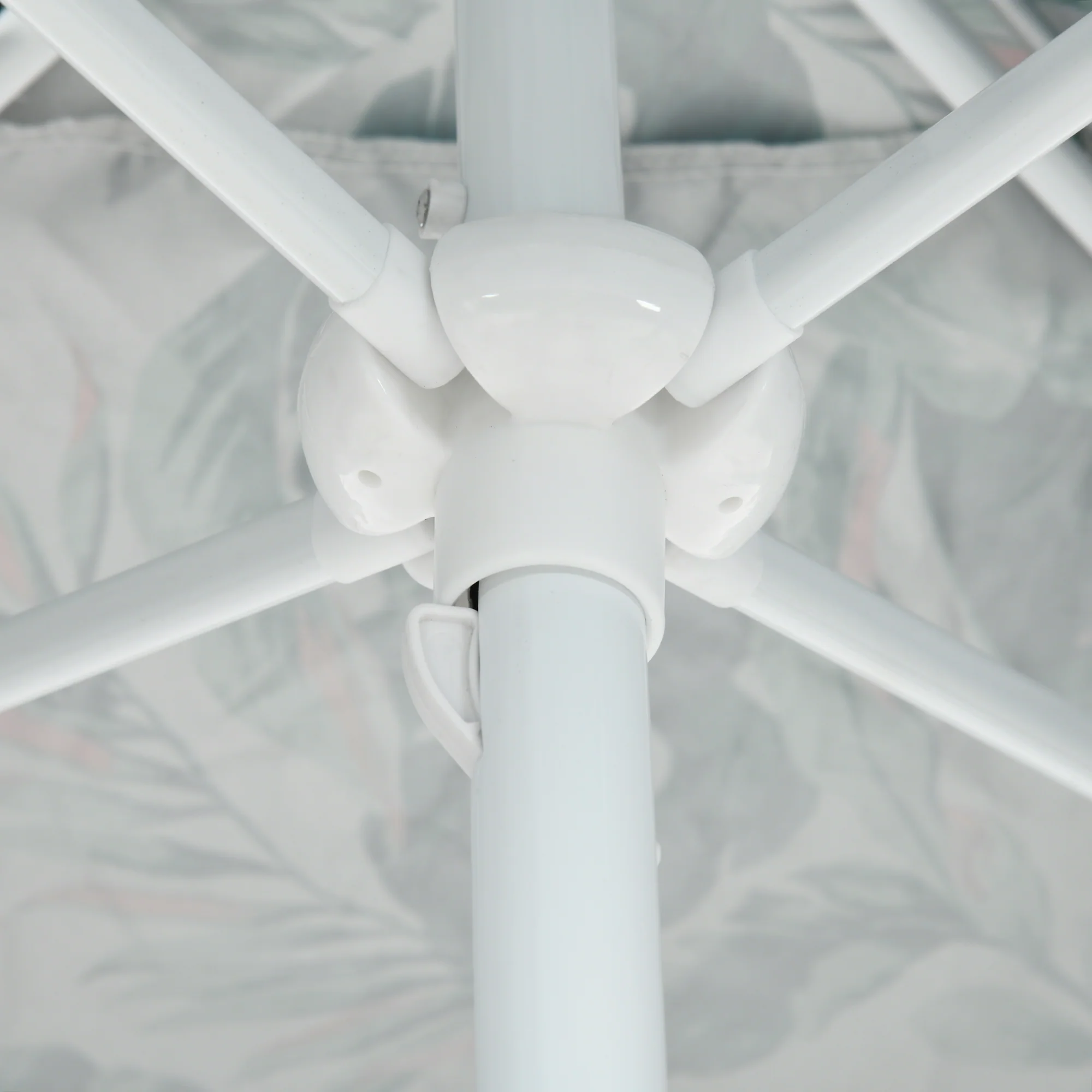 6.5' UV50+ Beach Canopy with Sandbags, Easy Assembly Sun Shelter in Green Coconut Palm - Image 11